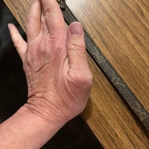 Louis Vuitton strap, vintage, 44 inches long